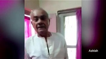 Leaked MMS Sex Video of N P Dubey Jabalpur Ex Mayor Having Sex - YouTube (360p)